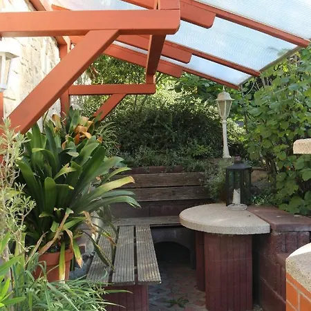 公寓 Kleine Wohngelegenheit Am Stadtrand Von 开姆尼茨