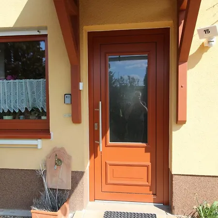 Kleine Wohngelegenheit Am Stadtrand Von 公寓 开姆尼茨