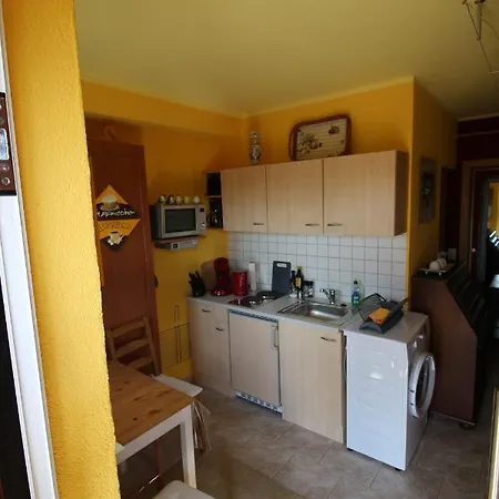 公寓 Kleine Wohngelegenheit Am Stadtrand Von