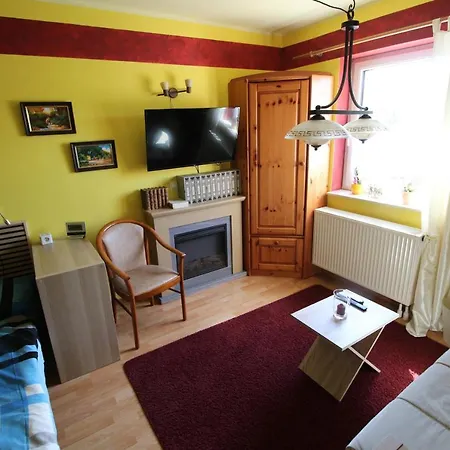 公寓 Kleine Wohngelegenheit Am Stadtrand Von