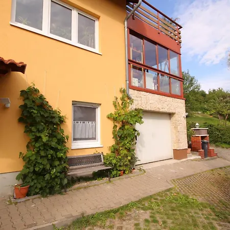 Kleine Wohngelegenheit Am Stadtrand Von 公寓 *