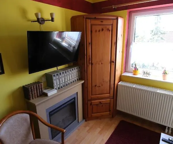 Apartment Kleine Wohngelegenheit Am Stadtrand Von *