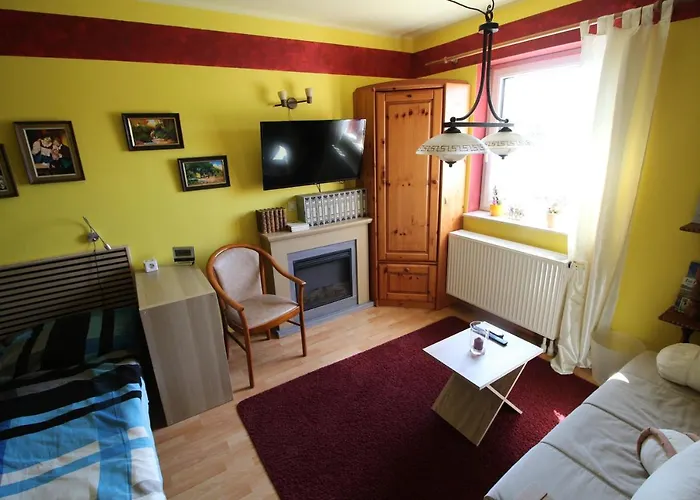 Apartment Kleine Wohngelegenheit Am Stadtrand Von