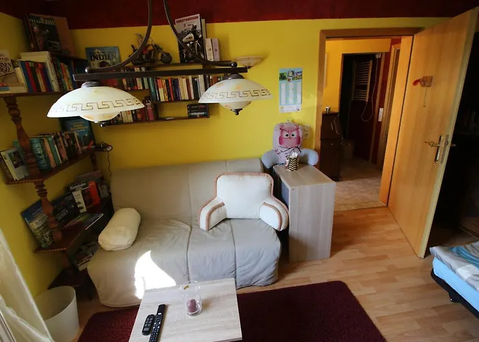 Kleine Wohngelegenheit Am Stadtrand Von Apartment *