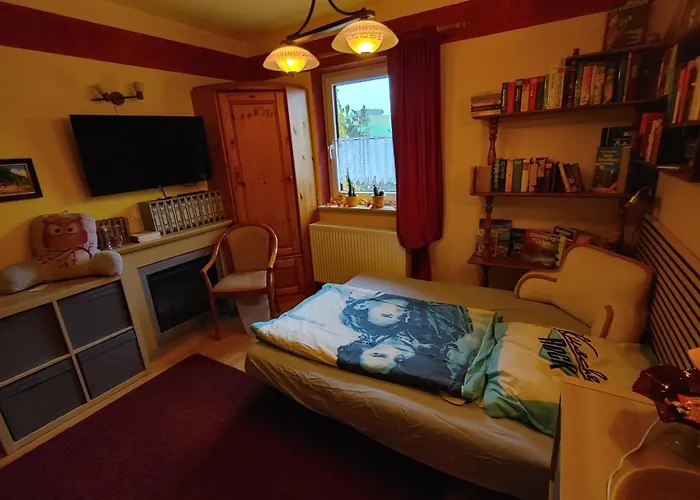 Apartment Kleine Wohngelegenheit Am Stadtrand Von *