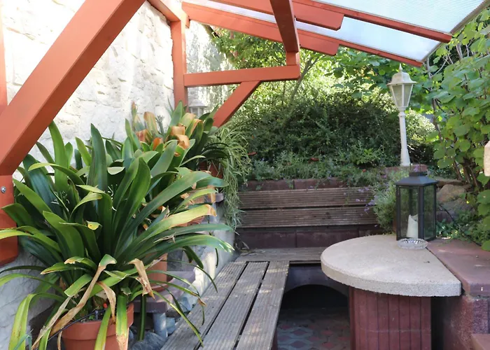 Kleine Wohngelegenheit Am Stadtrand Von * Chemnitz